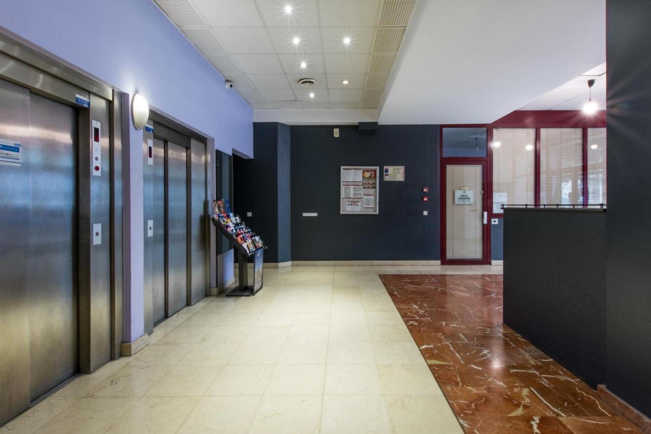 Apparthotel Pythagore Grande Arche Courbevoie Bagian luar foto